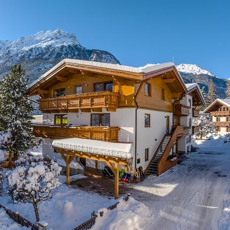 Landhaus Franzelin Längenfeld Esterno foto